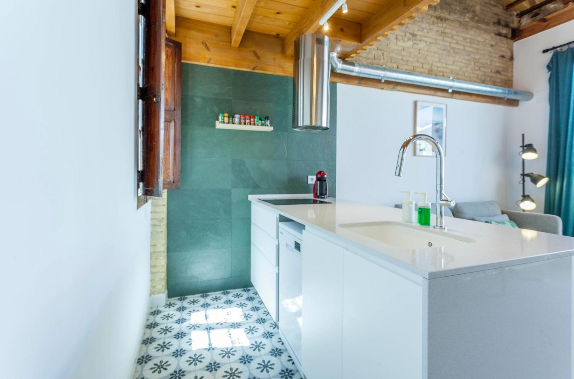 Mediterranean Gem Getaway Valencia Eksteriør billede
